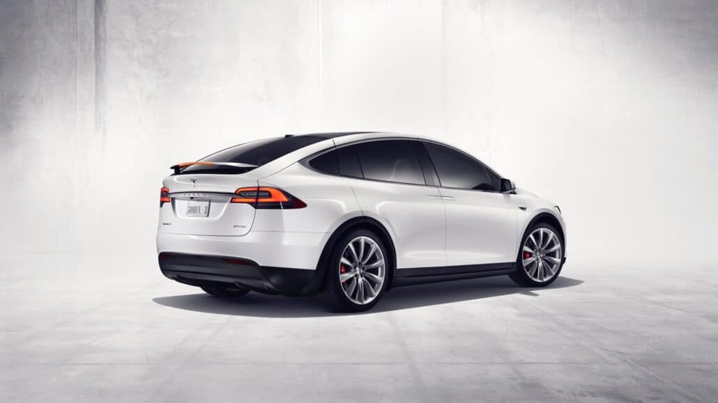 Tesla_Model_X-04@2x