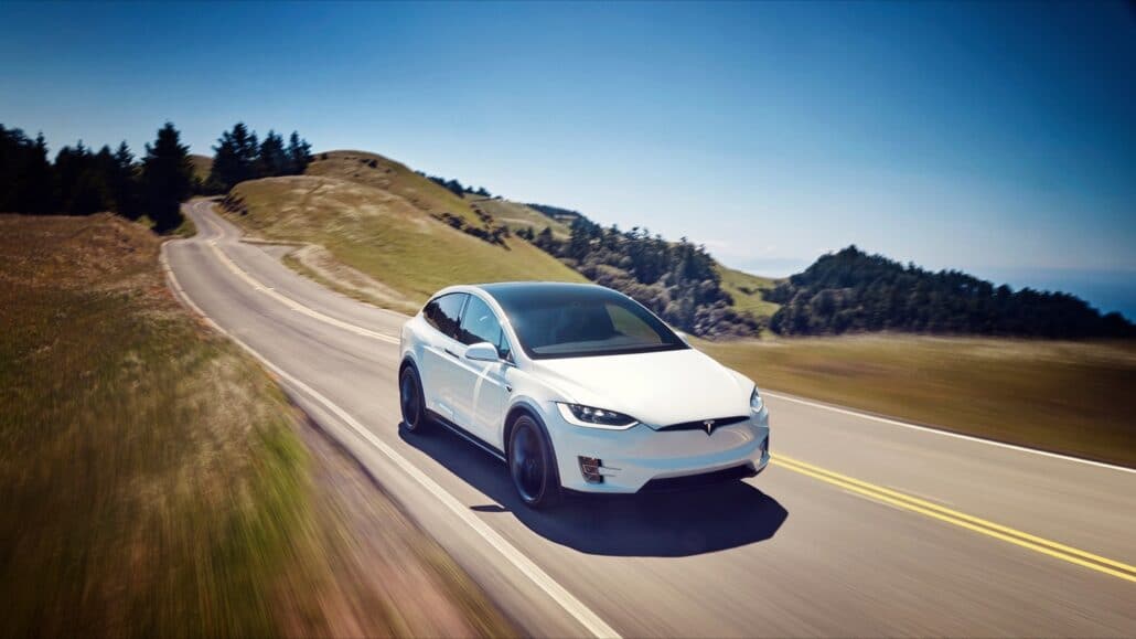 Tesla_Model_X-12@2x