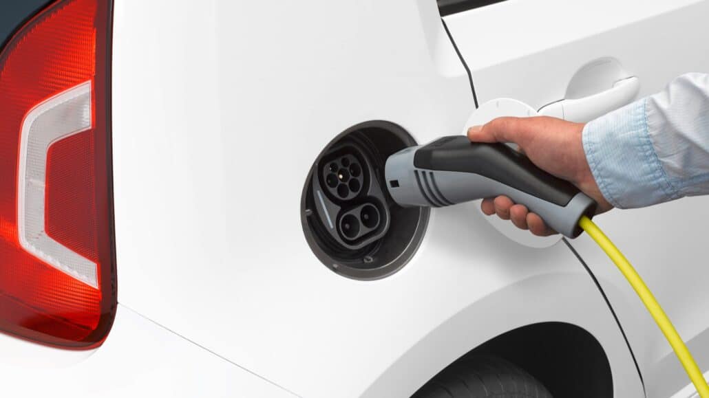 Volkswagen_e-Up-10@2x